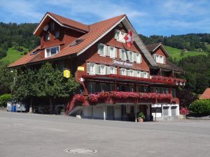 Stellenangebote Landgasthof Grossteil, Giswil
